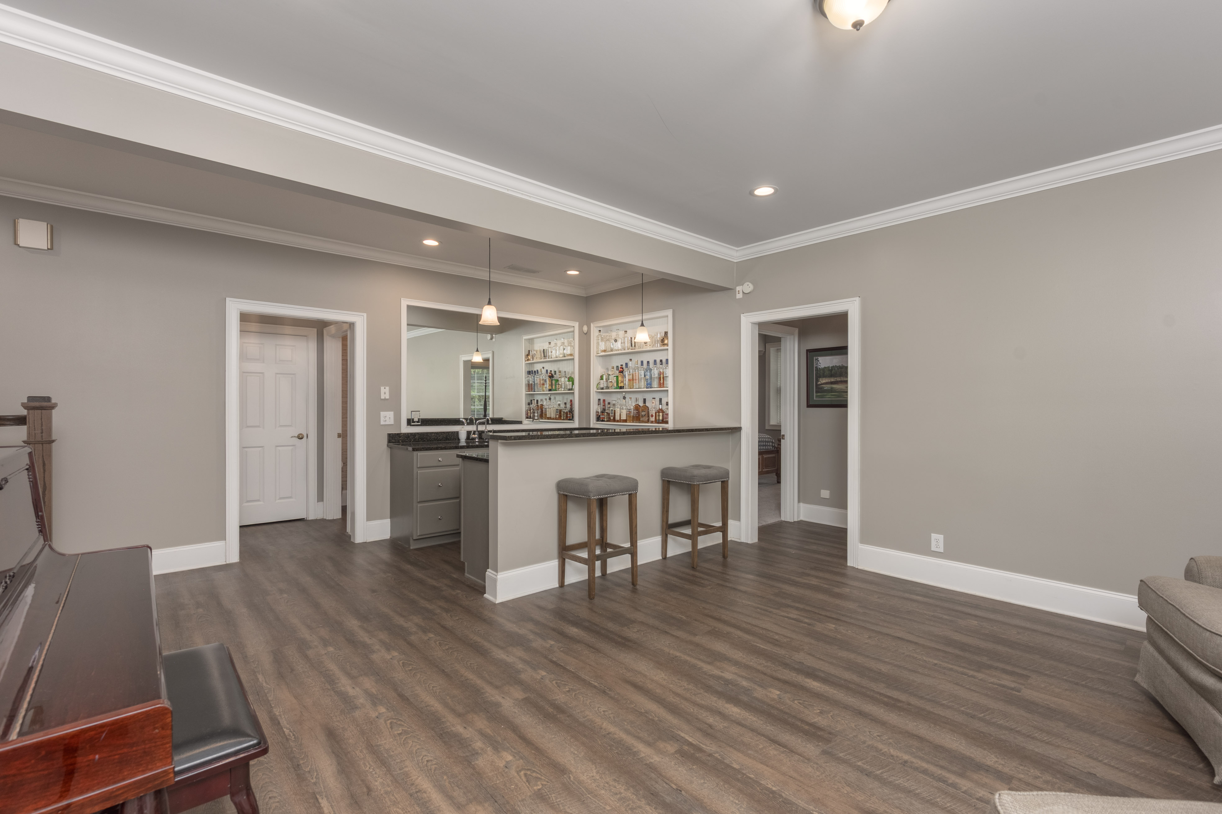 1011 Penfield Way image 37